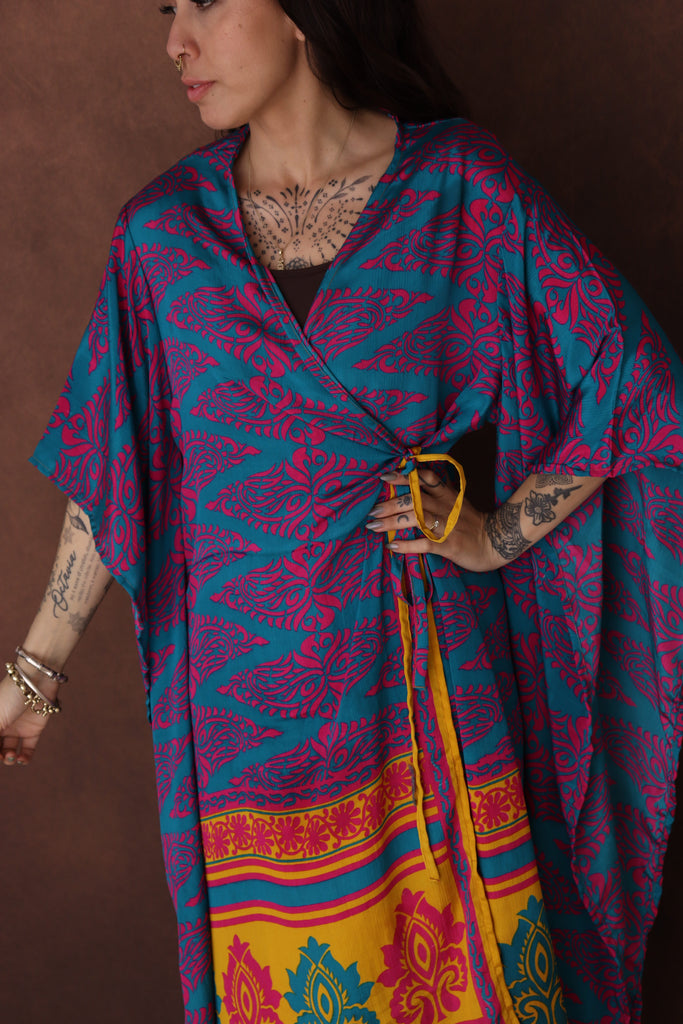 Turquoise & Fuchsia Full-Length Kimono