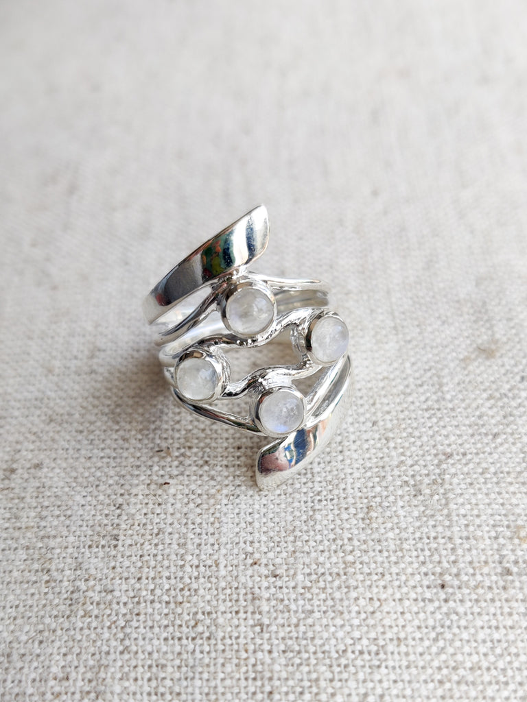 Moonstone Light beam Ring - Sterling Silver