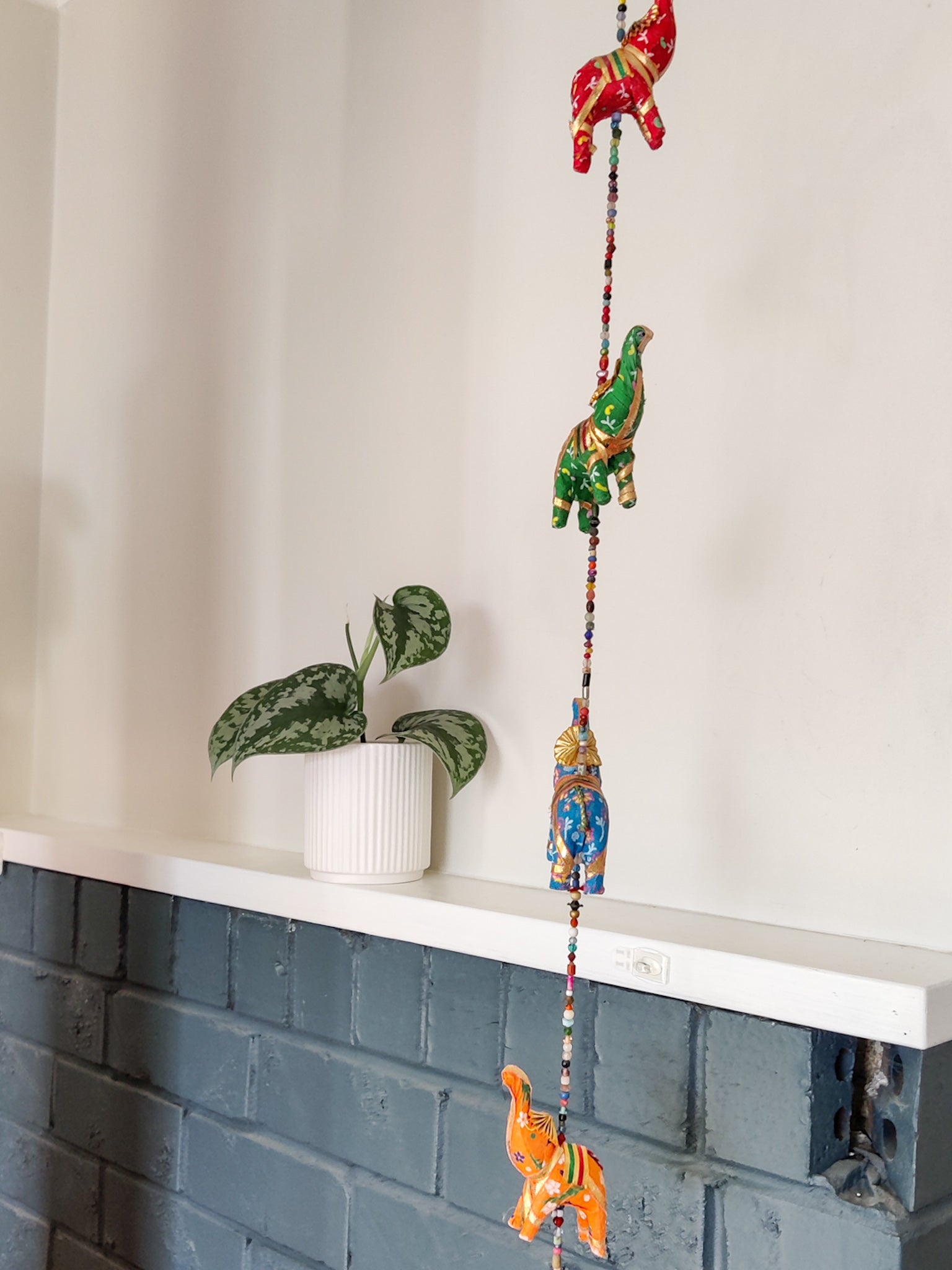 Coloured Elephant String Mobile – TheThirdEyeNZ