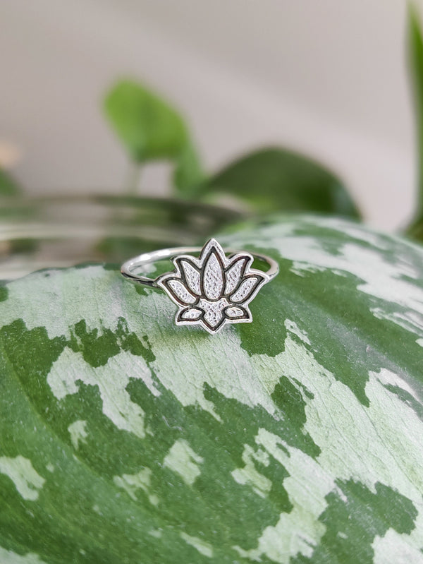 Sterling Silver Lotus Ring