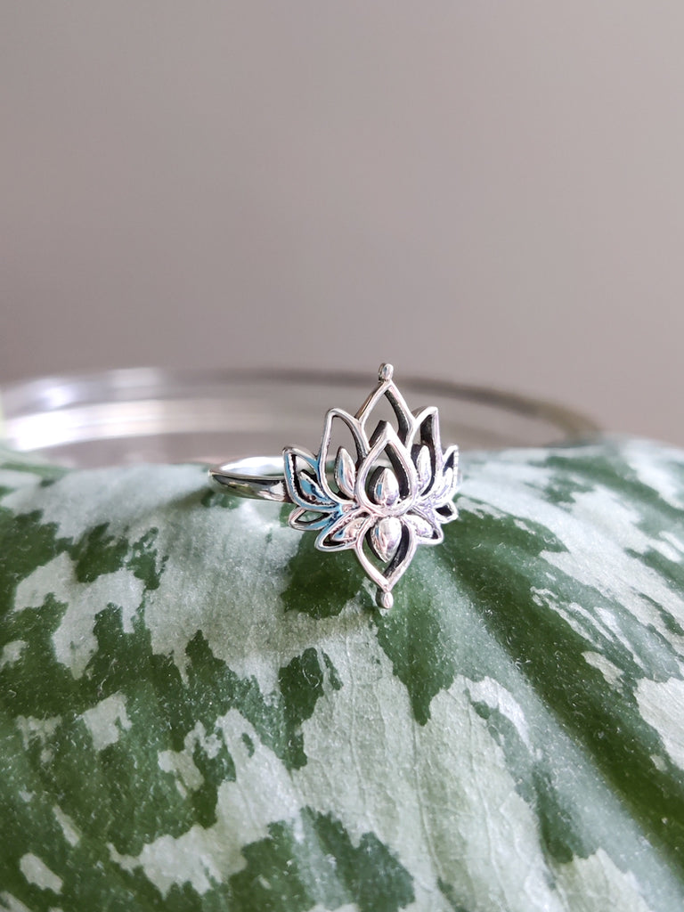 Sterling Silver Lotus Ring