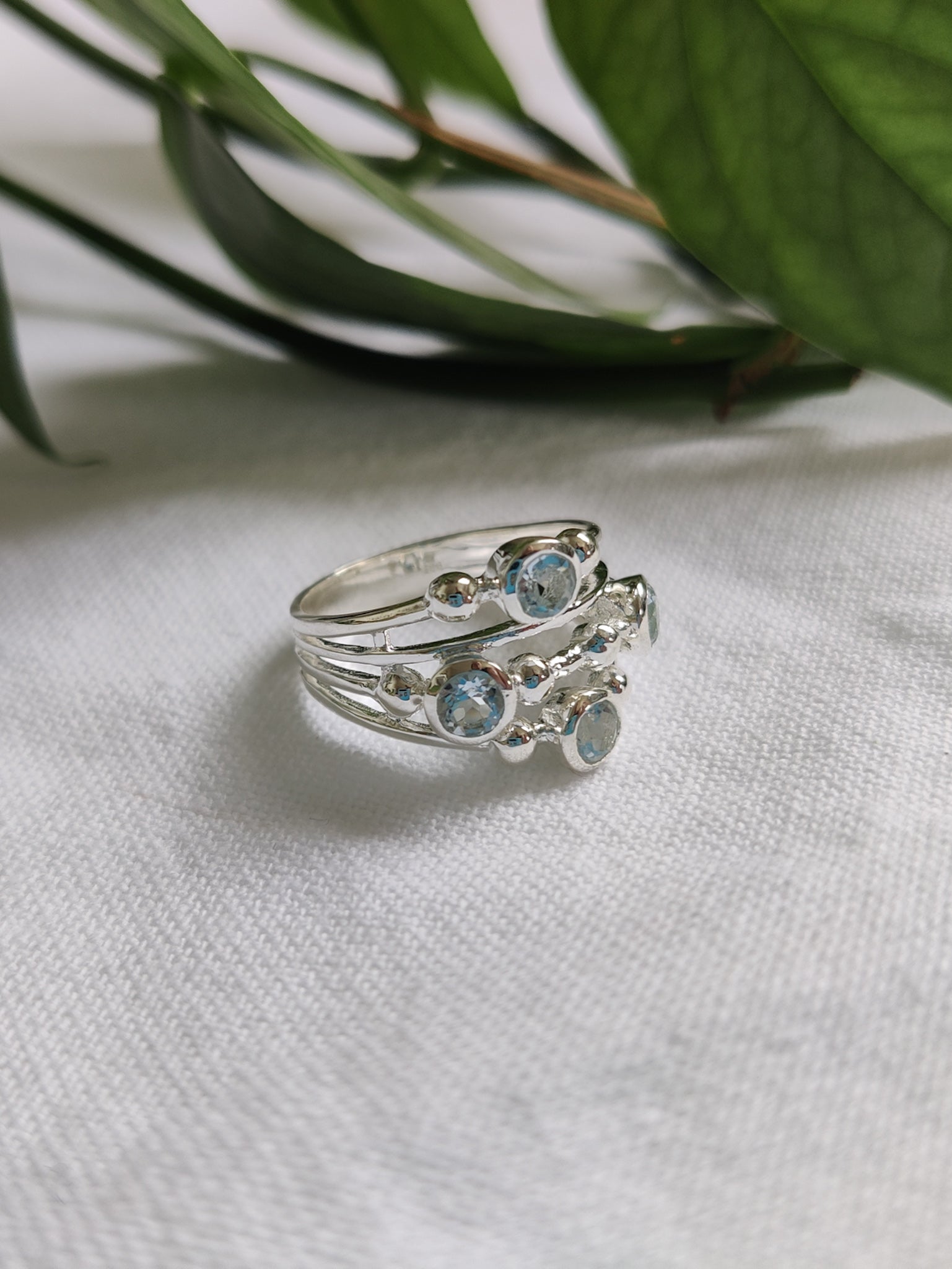Silver Multiple Stone Ring – TheThirdEyeNZ